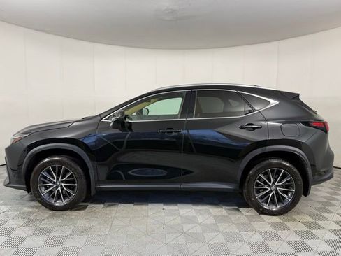 Used 2024 Lexus NX 250 FWD w/ Towing Package (2000 Lbs) image 3