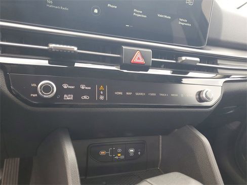 New 2026 Kia Sportage EX image 17