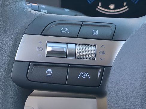 New 2026 Hyundai Kona SE image 22