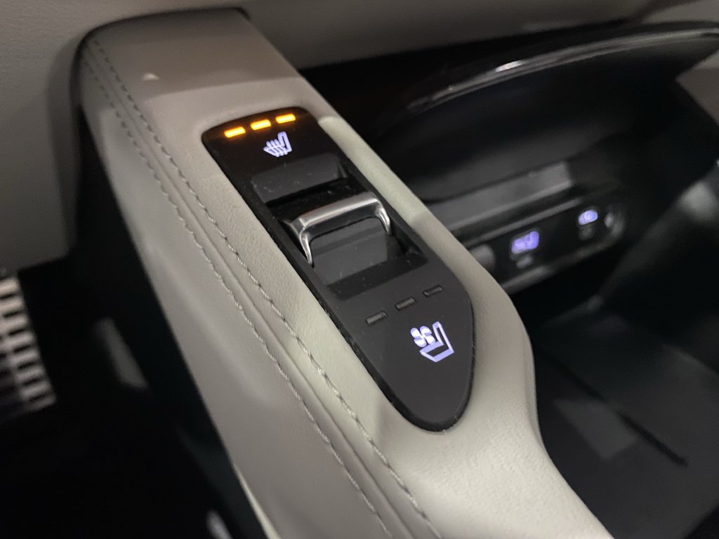Used 2025 Kia Telluride SX Prestige AWD/4WD image 15