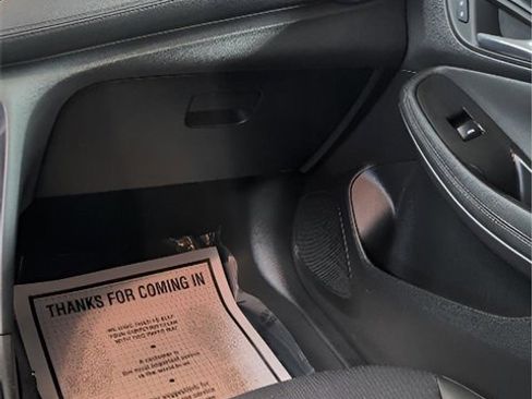 Used 2022 Buick Encore GX Select image 21