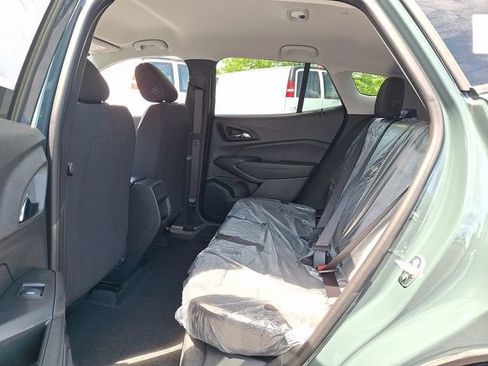 New 2026 Chevrolet Trax LS w/ LS Convenience Package FWD image 8