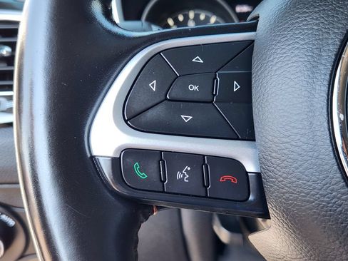 Used 2020 Jeep Compass Limited AWD/4WD image 21