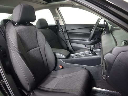 Used 2023 Honda Accord EX image 29