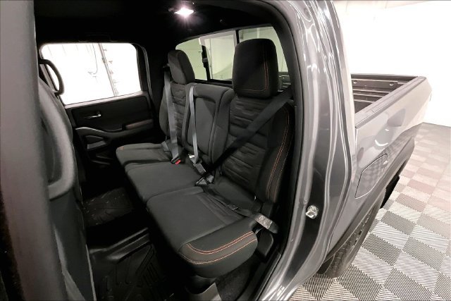 Used 2024 Nissan Frontier PRO-4X w/ Off-Road Protection Package AWD/4WD image 24