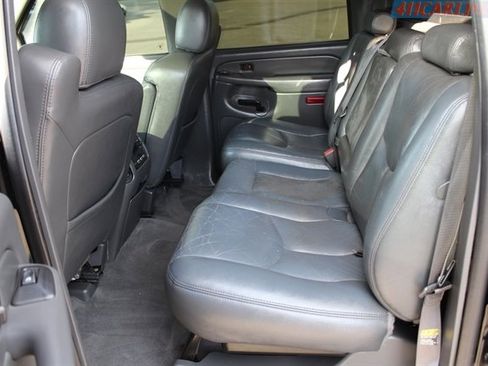 Used 2004 Chevrolet Avalanche Z71 image 27