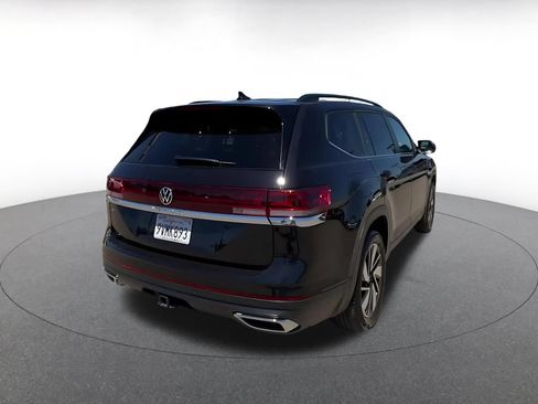 Used 2026 Volkswagen Atlas SE FWD image 13