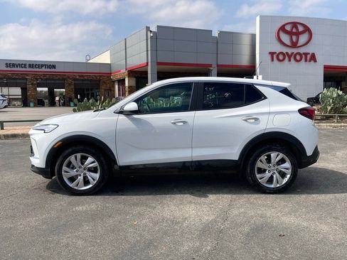 Used 2025 Buick Encore GX Preferred image 6