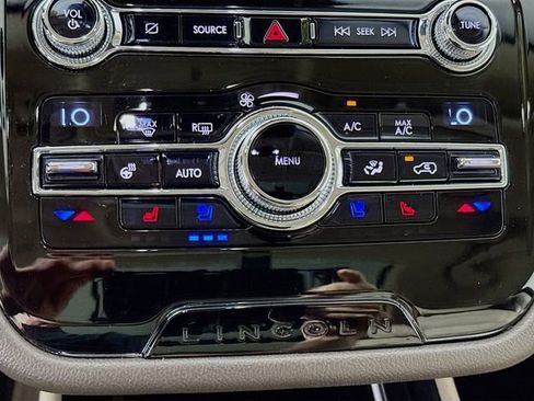 Used 2020 Lincoln Corsair FWD image 19