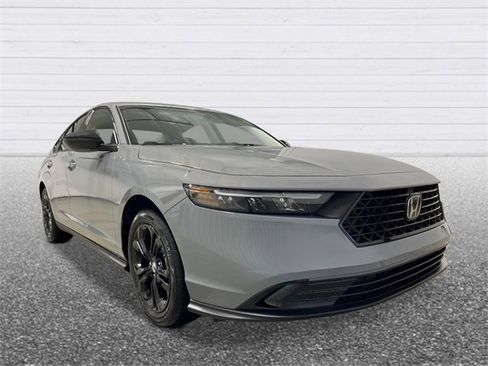 New 2025 Honda Accord SE image 8