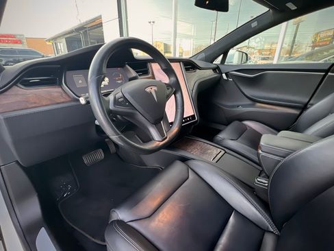 Used 2019 Tesla Model S Long Range image 15