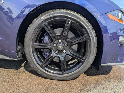 Used 2019 Ford Mustang GT Premium w/ Equipment Group 401A RWD image 12