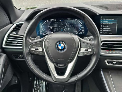Used 2022 BMW X5 xDrive45e w/ Climate Comfort Package AWD/4WD image 19