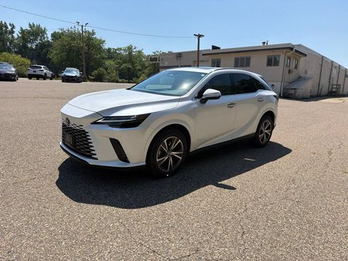 Used 2023 Lexus RX 350 Premium w/ Cold Area Package AWD/4WD image 3