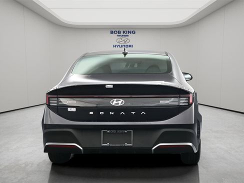 New 2026 Hyundai Sonata SE FWD image 27