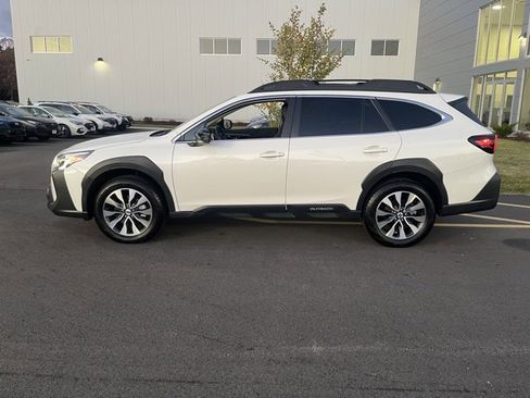 Used 2024 Subaru Outback Limited image 8