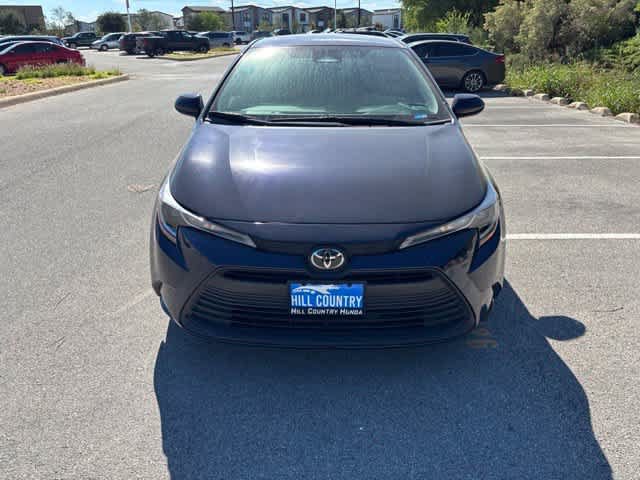 Used 2025 Toyota Corolla LE FWD image 8