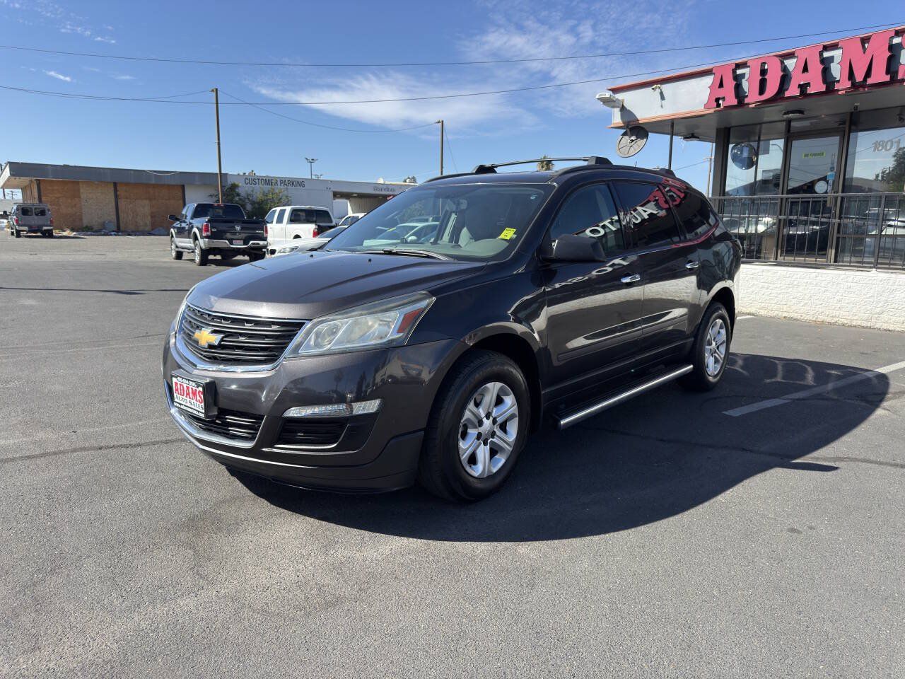 Used 2016 Chevrolet Traverse LS w/ LPO, 'HIT The Road' Package FWD image 7