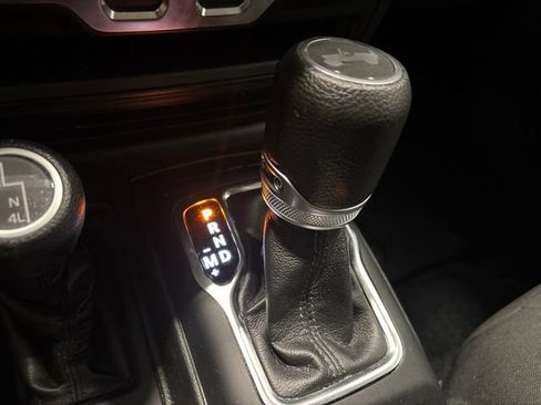 Used 2022 Jeep Wrangler Sport AWD/4WD image 26