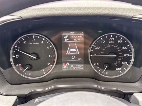 Used 2024 Subaru Crosstrek 2.0i Premium AWD/4WD image 22