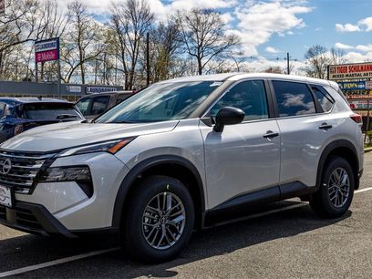 New 2025 Nissan Rogue S