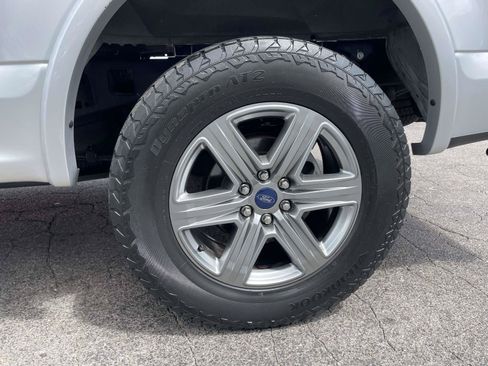 Used 2018 Ford F150 XLT w/ Equipment Group 302A Luxury AWD/4WD image 27
