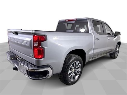 New 2026 Chevrolet Silverado 1500 LT image 8
