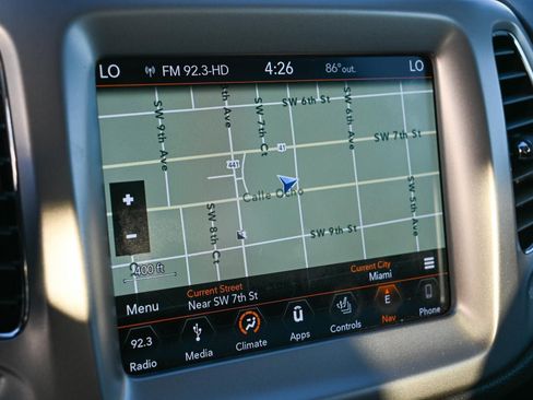 Used 2020 Jeep Compass Latitude w/ Popular Equipment Group image 28