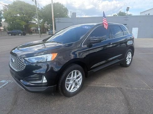 Used 2024 Ford Edge SEL w/ Convenience Package AWD/4WD image 7