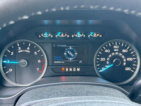 Used 2019 Ford F150 XLT w/ Equipment Group 302A Luxury AWD/4WD image 26