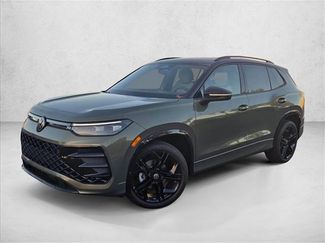 New 2026 Volkswagen Tiguan SE R-Line video 1