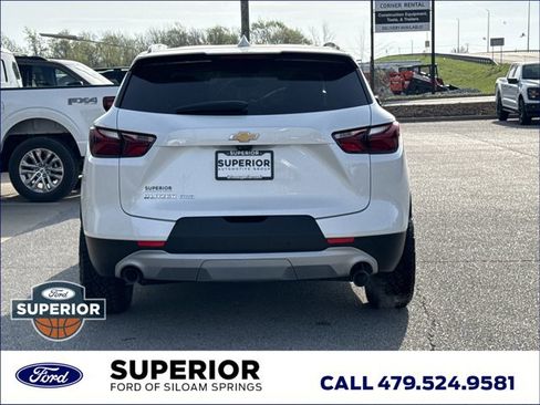 Used 2022 Chevrolet Blazer LT w/ Sound & Technology Package AWD/4WD image 3
