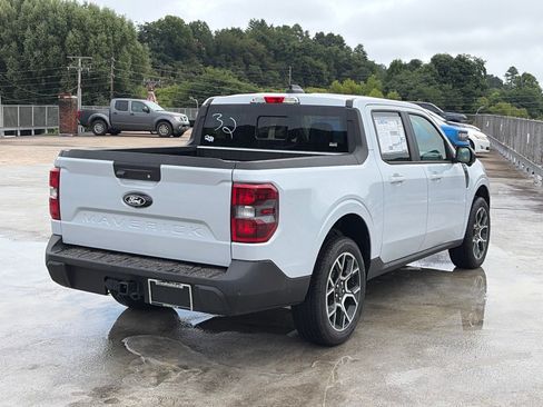 New 2026 Ford Maverick Lariat w/ 4K Tow Package AWD/4WD image 3