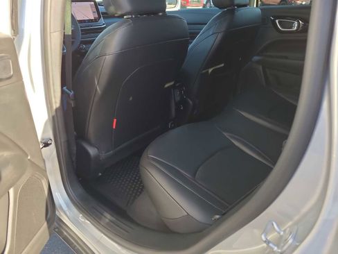 New 2026 Jeep Compass Trailhawk w/ Sun, Sound & Navigation Group image 20