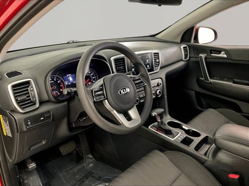 Used 2021 Kia Sportage LX FWD image 17