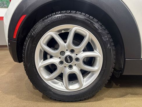 Used 2017 MINI Cooper 2-Door Hardtop image 28