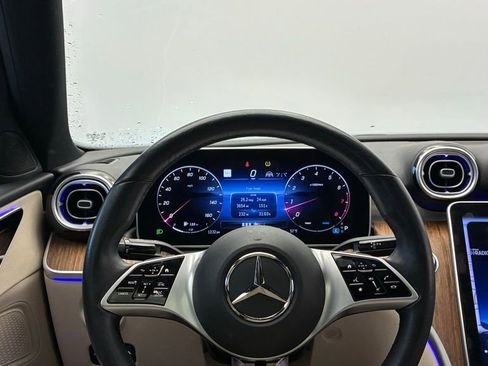 Used 2023 Mercedes-Benz C 300 4MATIC Sedan image 18