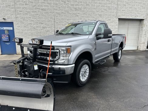 Used 2022 Ford F250 XL w/ STX Appearance Package image 1