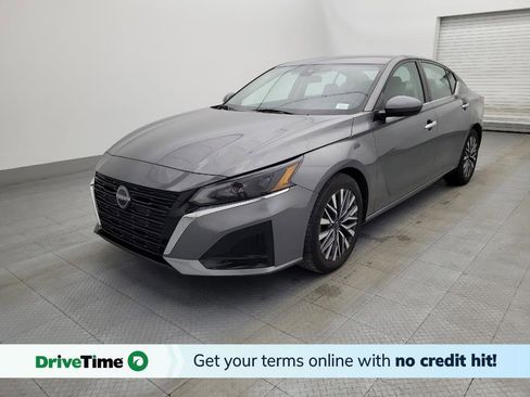 Used 2023 Nissan Altima 2.5 SV image 1