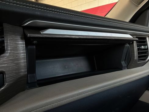Used 2024 Ford Expedition Limited RWD image 38