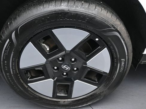 Used 2025 Hyundai Santa Fe SEL image 34