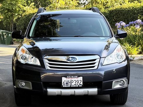 Used 2012 Subaru Outback 2.5i Limited AWD/4WD image 11