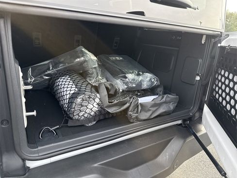 New 2025 Ford Bronco Outer Banks w/ Sasquatch Package image 20