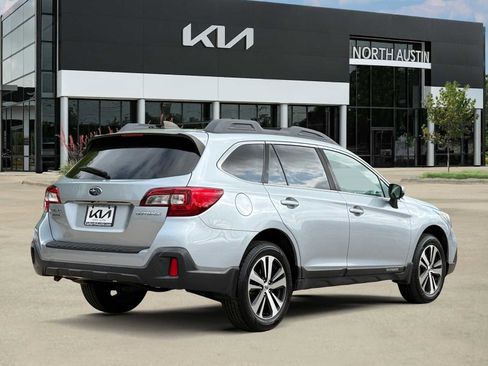 Used 2019 Subaru Outback 2.5i Limited w/ Popular Package #2 image 8