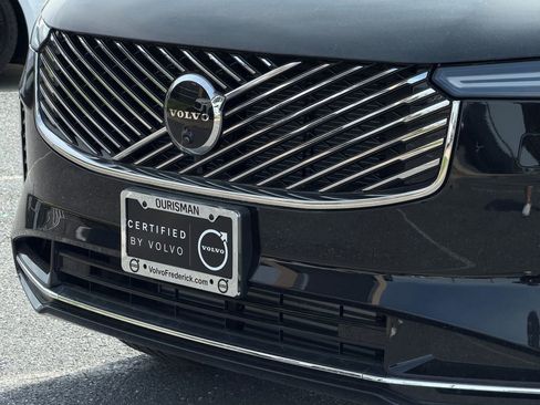 Certified 2025 Volvo XC90 T8 Ultra w/ Protection Package Premier image 7