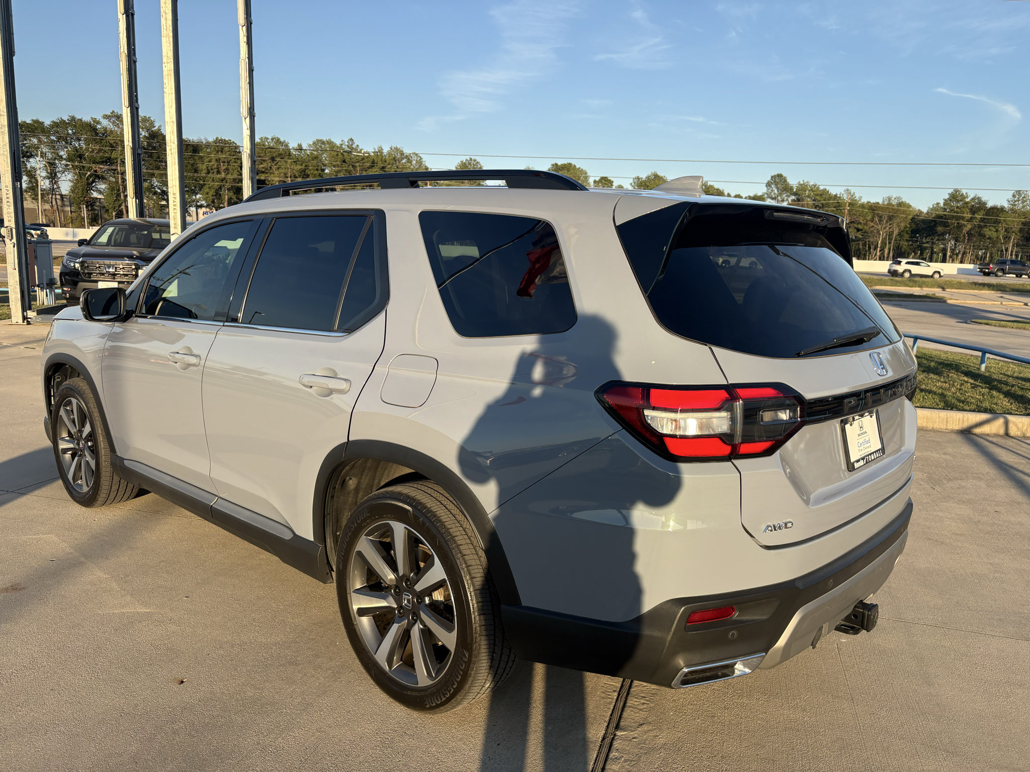 Used 2024 Honda Pilot Touring image 5