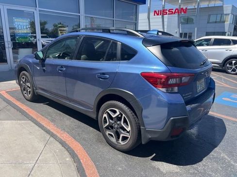 Used 2020 Subaru Crosstrek 2.0i Limited w/ Moonroof Package w/Navigation AWD/4WD image 3