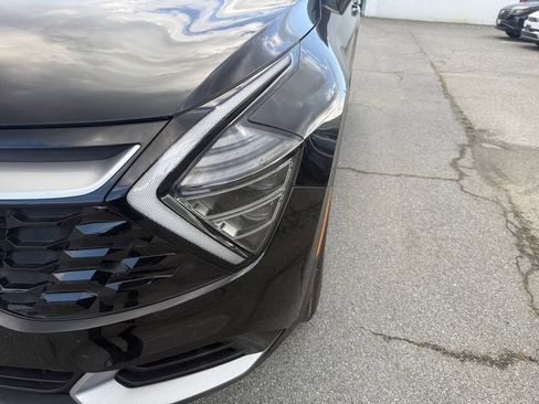 Used 2024 Kia Sportage EX image 31