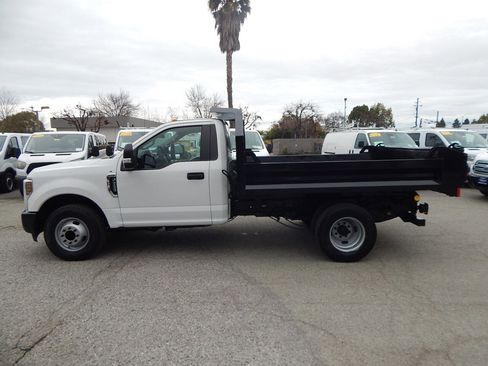 Used 2019 Ford F350 XL w/ Power Equipment Group image 6