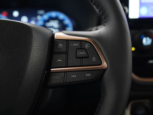 Used 2026 Toyota Grand Highlander AWD Hybrid image 31